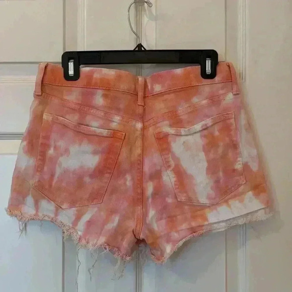EUC GAP Cheeky Short in orange tie dye. Size 8/29 - Picture 2 of 6
